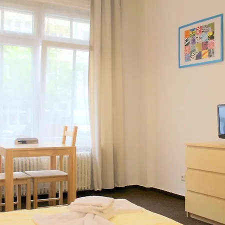 Vandrerhjem Pension Central Hostel Berlin *