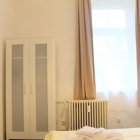 Hostel Pension Central Hostel Berlin Berlin