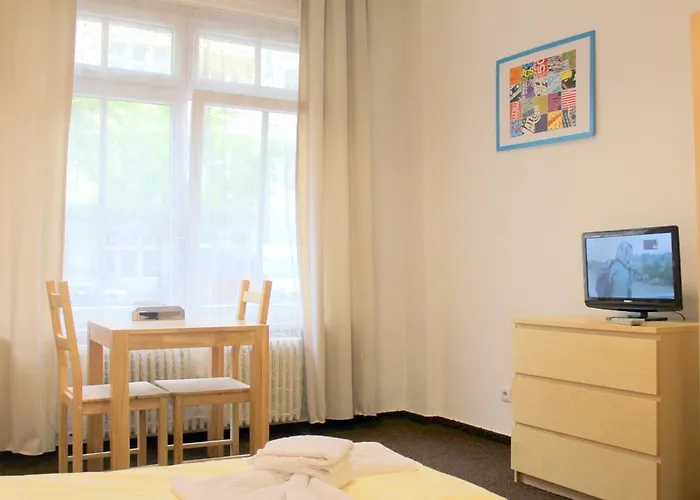 Hostel Pension Central Hostel Berlin *